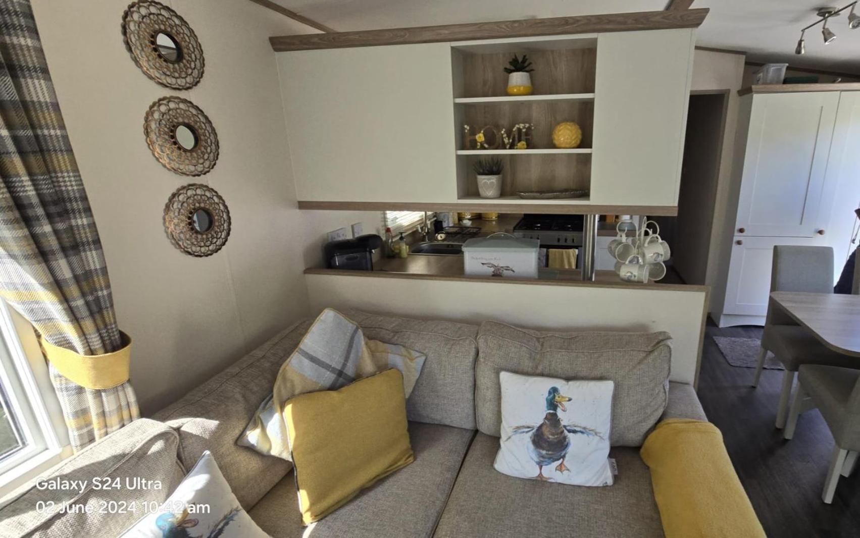 Luxury Lakeside Caravan With Hottub And Private Fishing Peg, Tattershall Lakes Ngoại thất bức ảnh