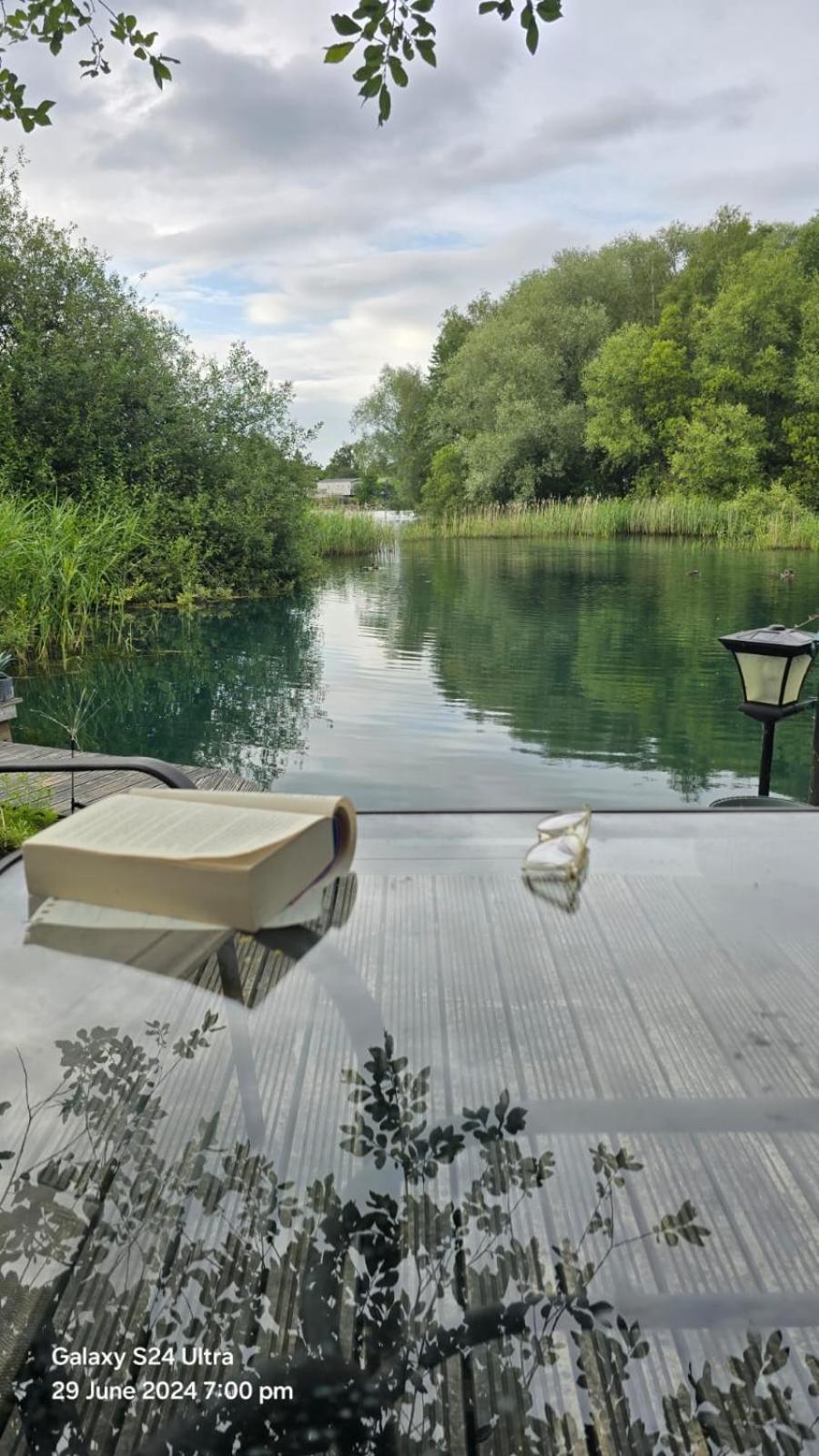 Luxury Lakeside Caravan With Hottub And Private Fishing Peg, Tattershall Lakes Ngoại thất bức ảnh